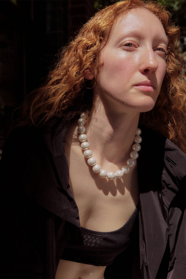 Qu'est-ce que la Grande Idée ? - Collier en perles et argent recyclé