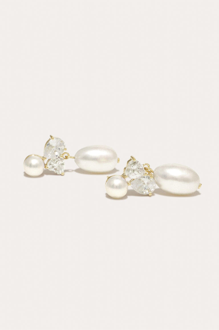 Boucles d'oreilles en Vermeil Or Recyclé avec Perles et Zircone « L'Inversion de l'Infini »
