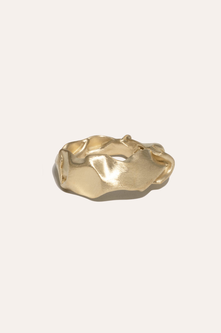 Bague en vermeil d'or recyclé "Notsobig" écrasée