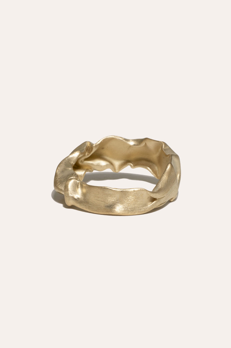 Bague en vermeil d'or recyclé "Notsobig" écrasée
