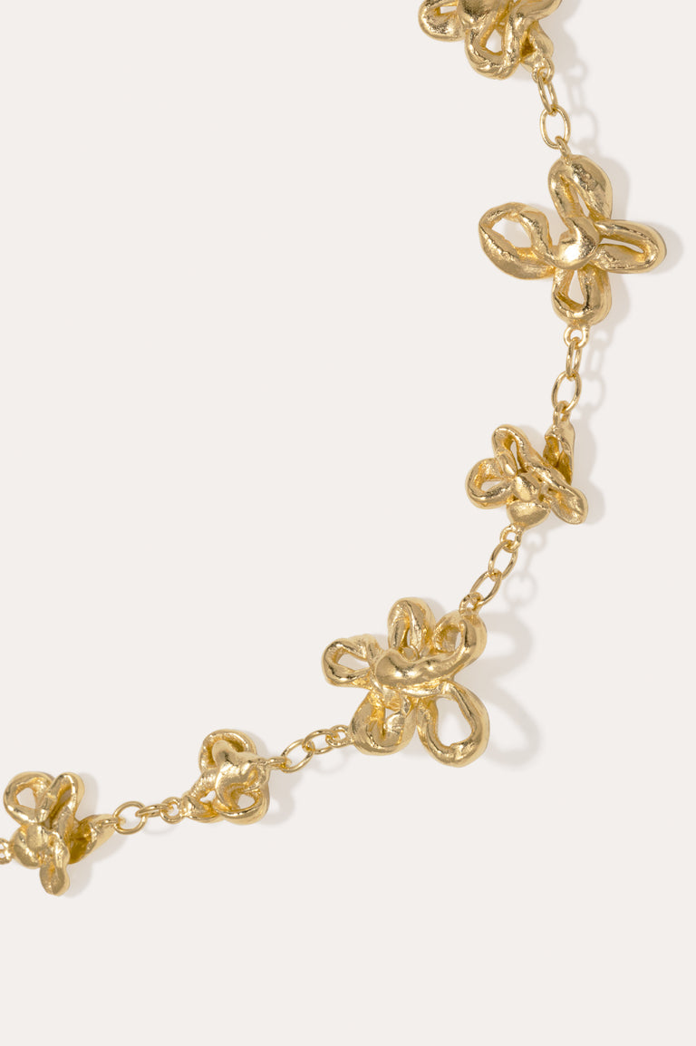 Le passé dans le présent - Collier plaqué or