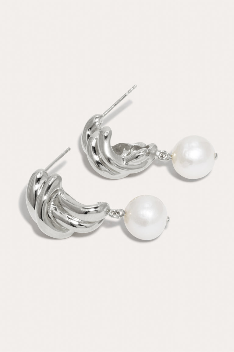 R2199 - Pearl and Recycled Silver Earrings