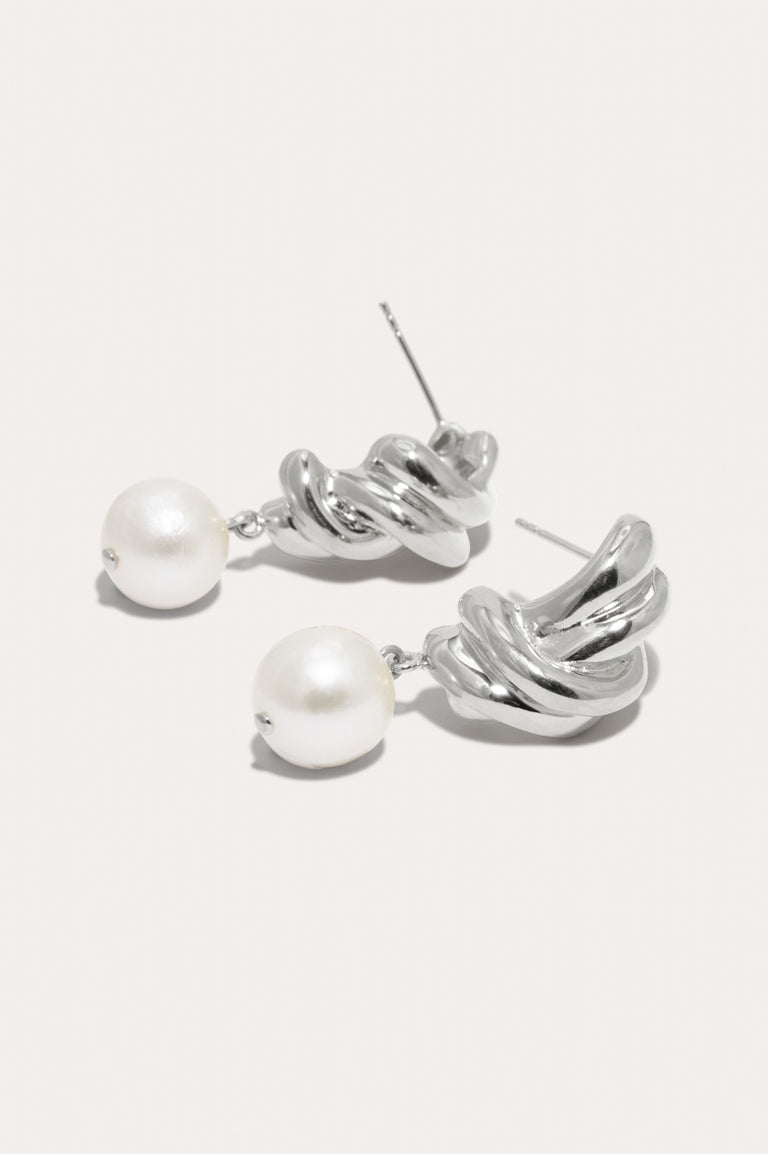 R2199 - Pearl and Recycled Silver Earrings