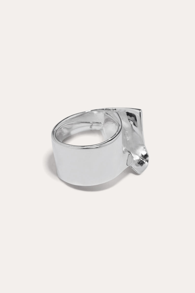 Enveloppe détrempée – Bague en argent recyclé