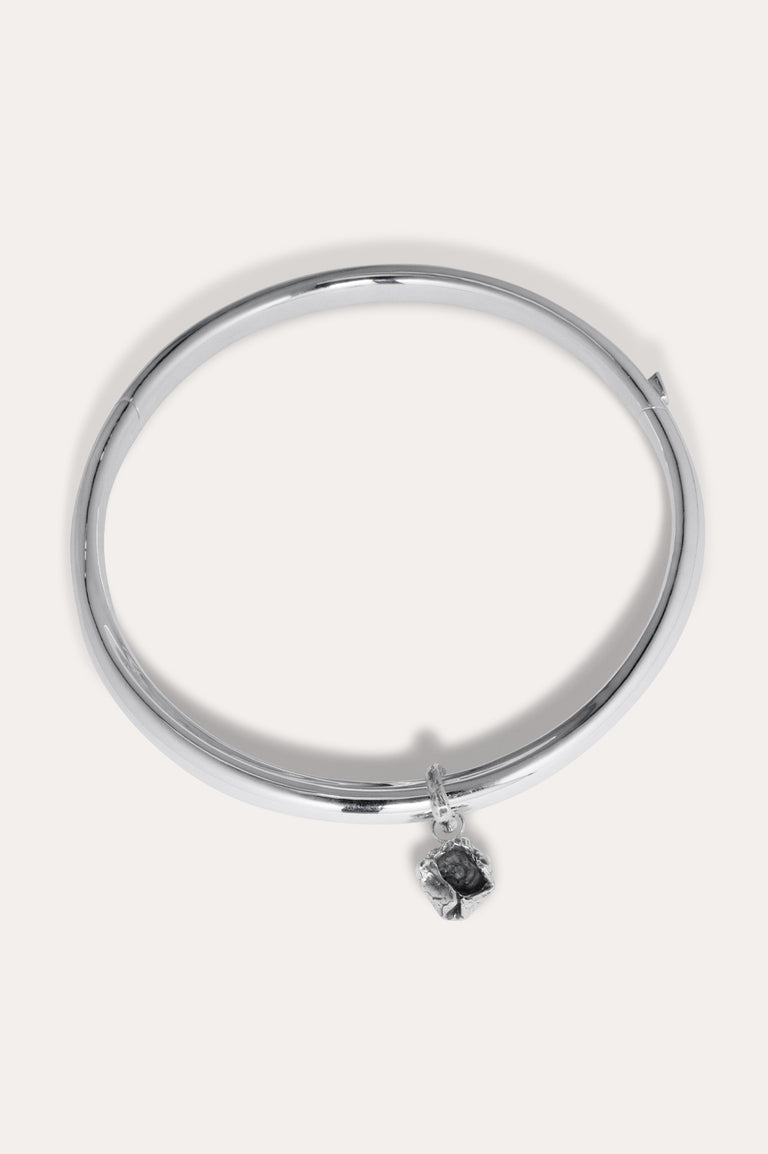 Really Really Genreless - Silver Plated Pendant Neck Collar