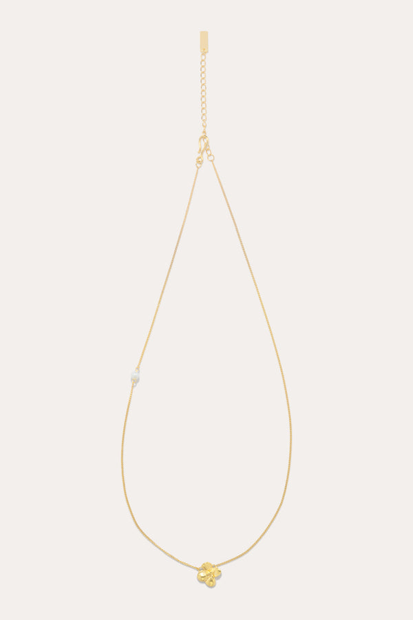 R2237 - Pearl and Gold Plated Necklace