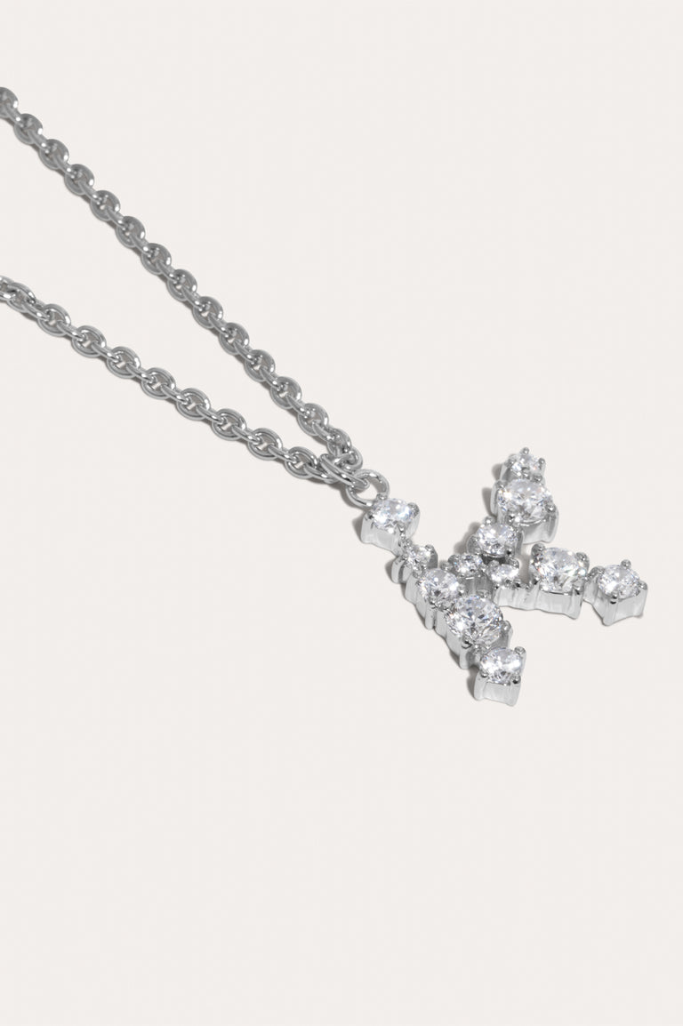 Pendentif Glitchy K en oxyde de zirconium et plaqué rhodium