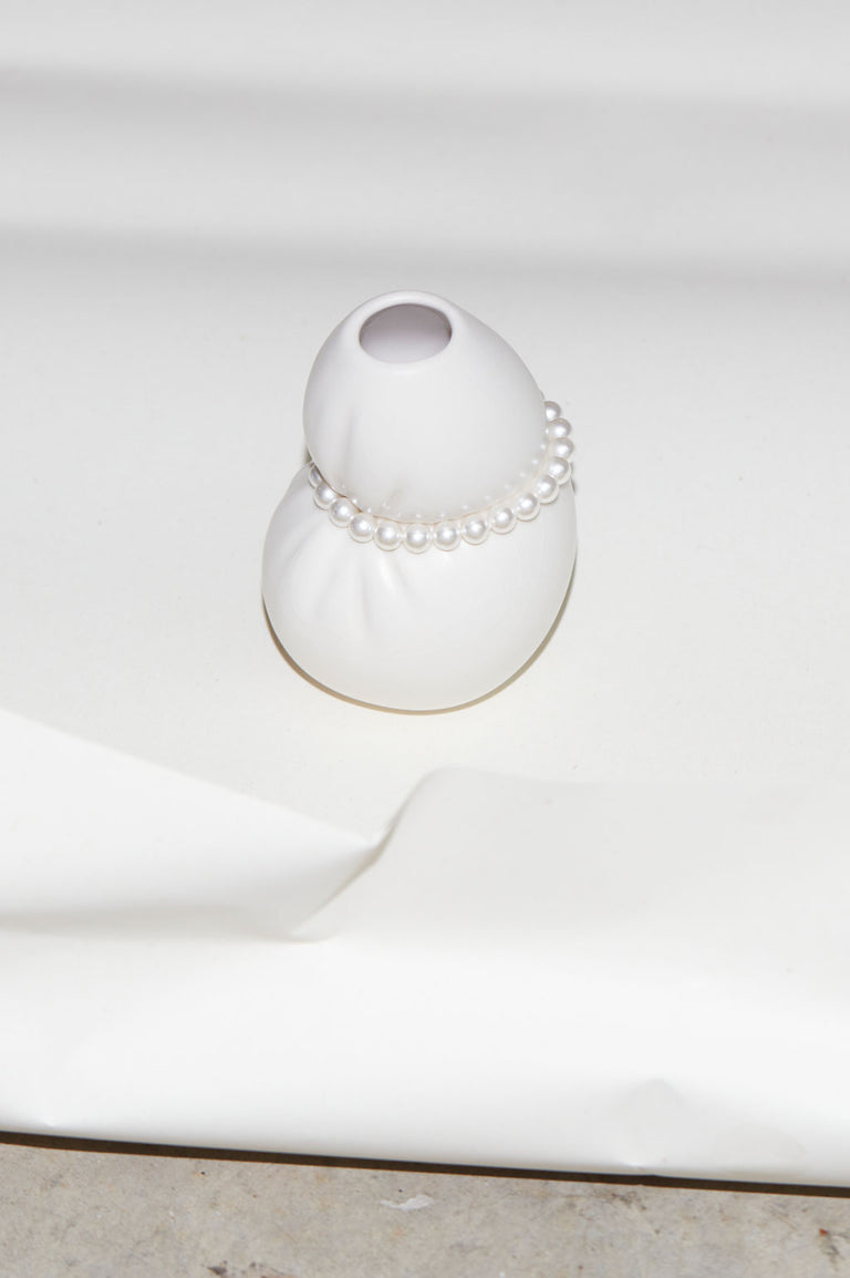Squeezed - Small Vase in Matte White w/ Faux Pearls