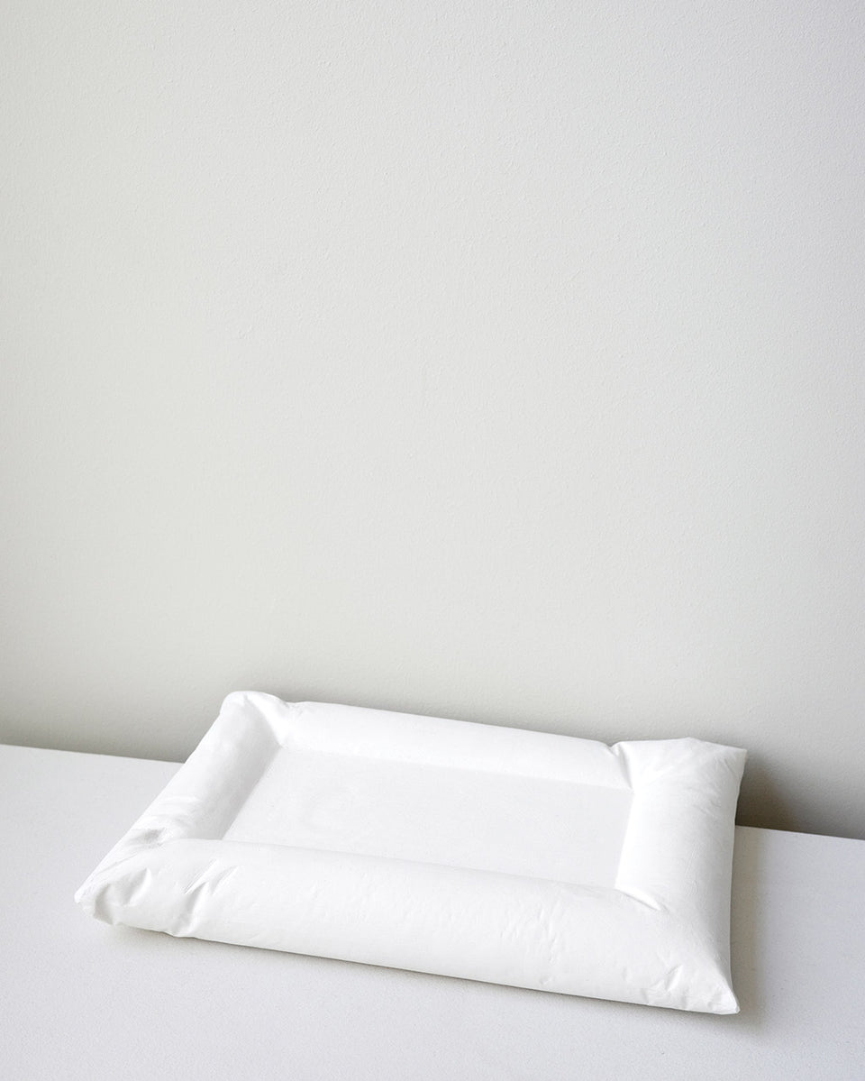 Plush III - Ceramic Cushion Tray in Matte White
