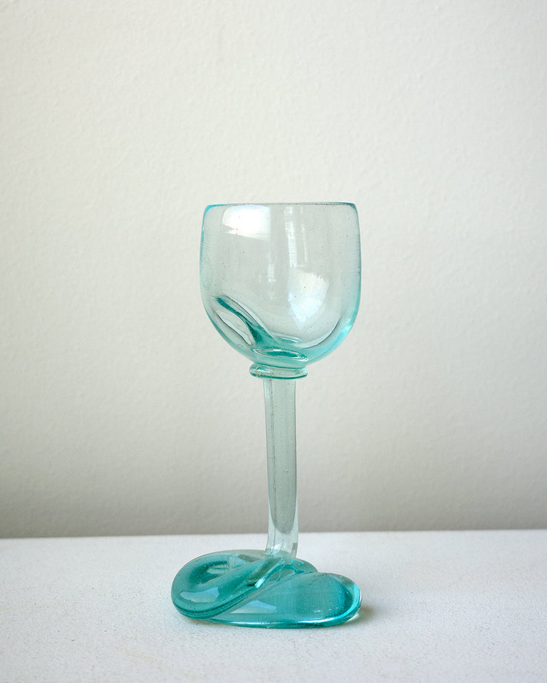 Thaw - Recycled Wine Glass in Clear