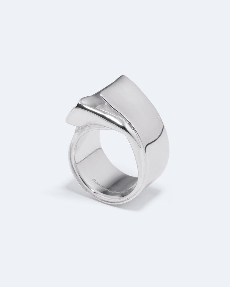 Enveloppe détrempée – Bague en argent recyclé