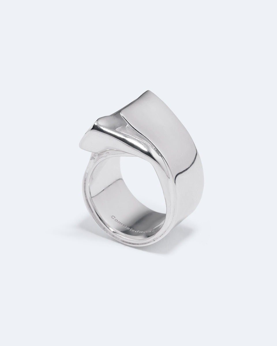 Enveloppe détrempée – Bague en argent recyclé