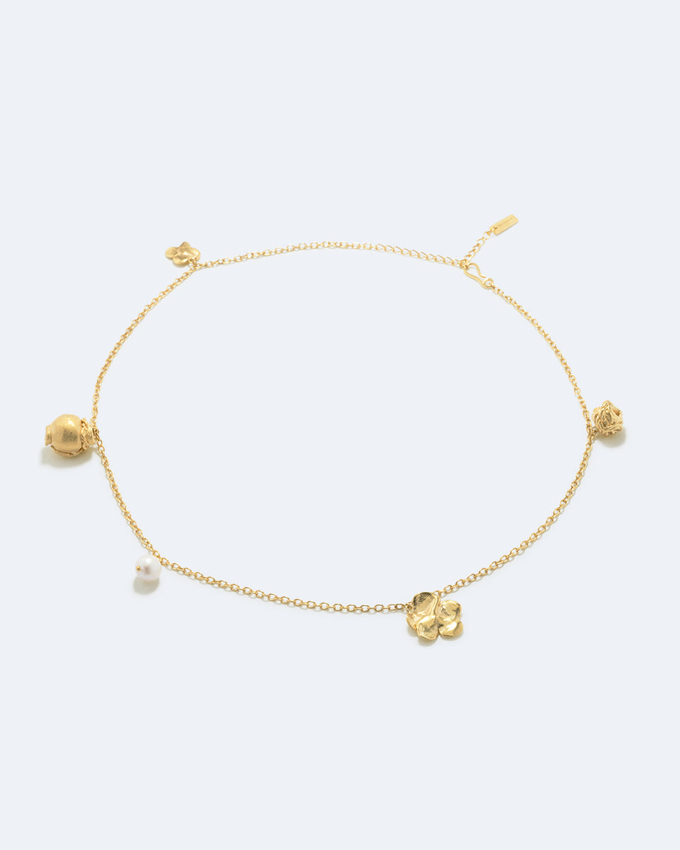Aurelia - Pearl and Gold Plated Necklace