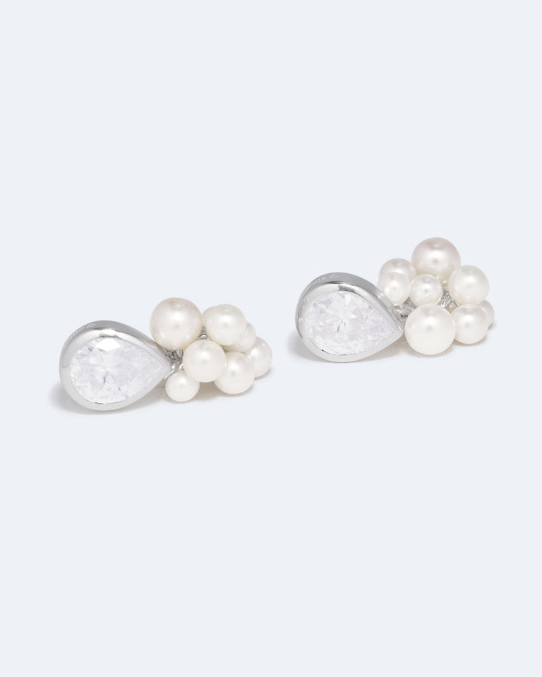 L'alchimie du temps - Boucles d'oreilles en argent recyclé perle et zircone