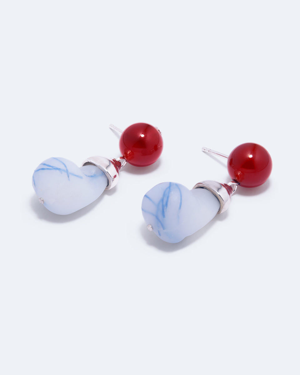 Beak - Boucles d'oreilles en argent recyclé avec résine bleue bio et agate dentelle rouge