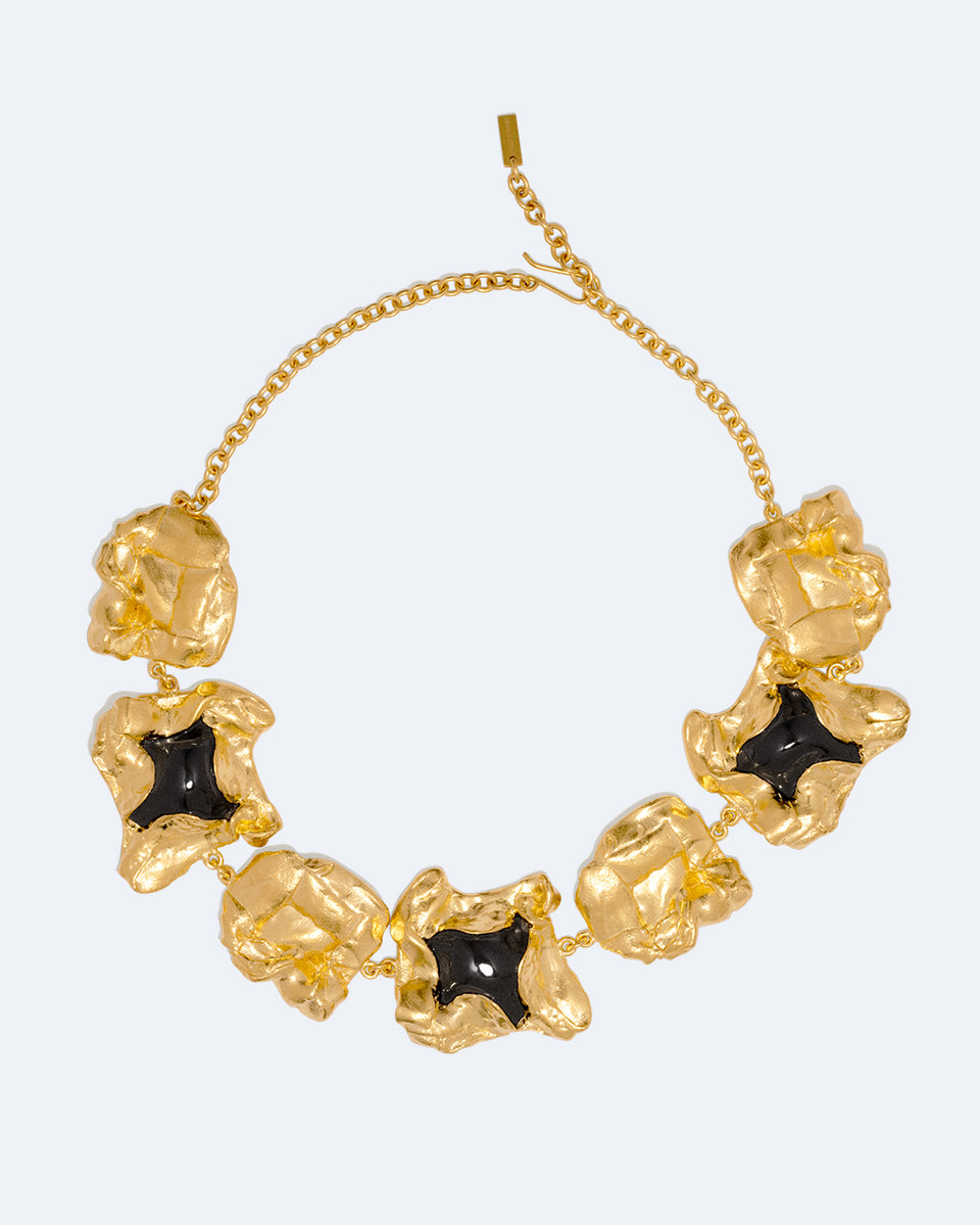 R2261 - Collier en résine noire et plaqué or