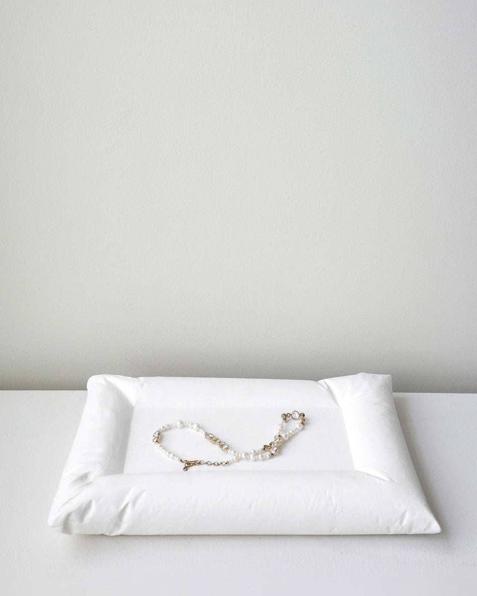 Plush III - Ceramic Cushion Tray in Matte White