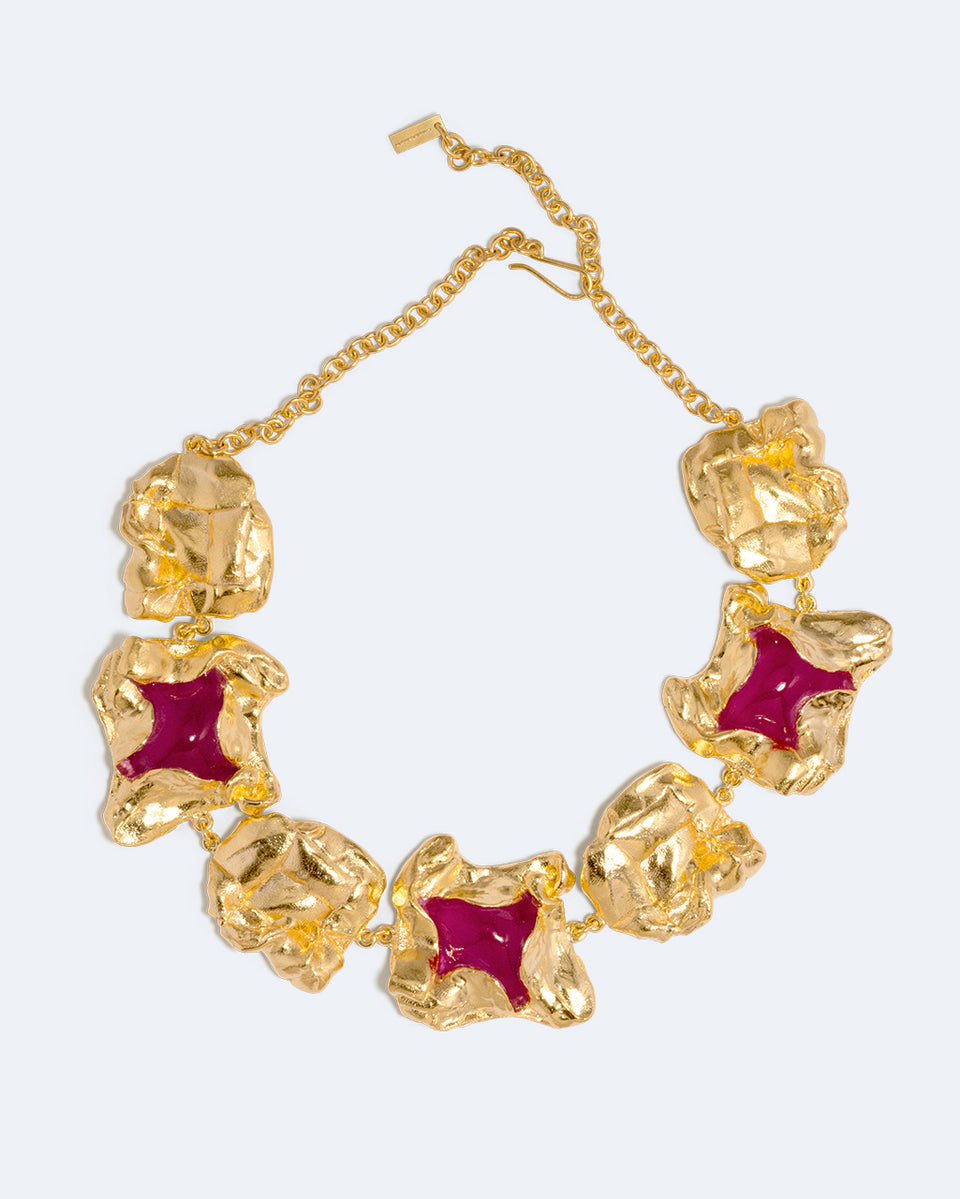 R2261 - Collier en résine rose et plaqué or