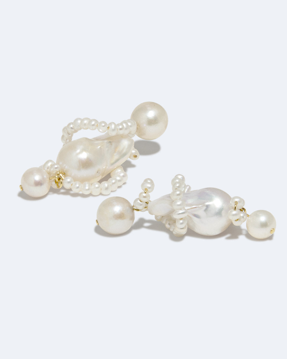 Boucles d'oreilles Carvings en vermeil d'or recyclé et perle