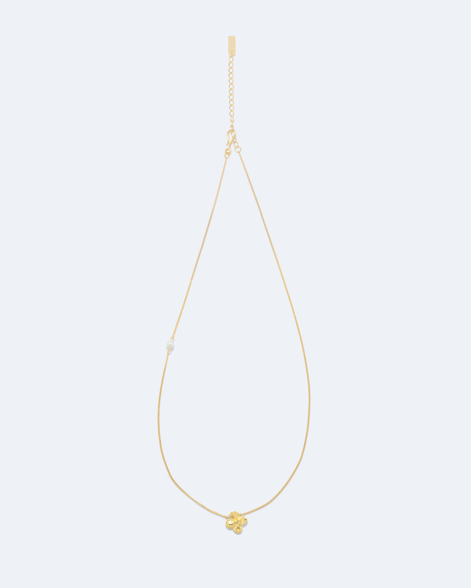 Lucky Break - Pearl and Gold Plated Necklace