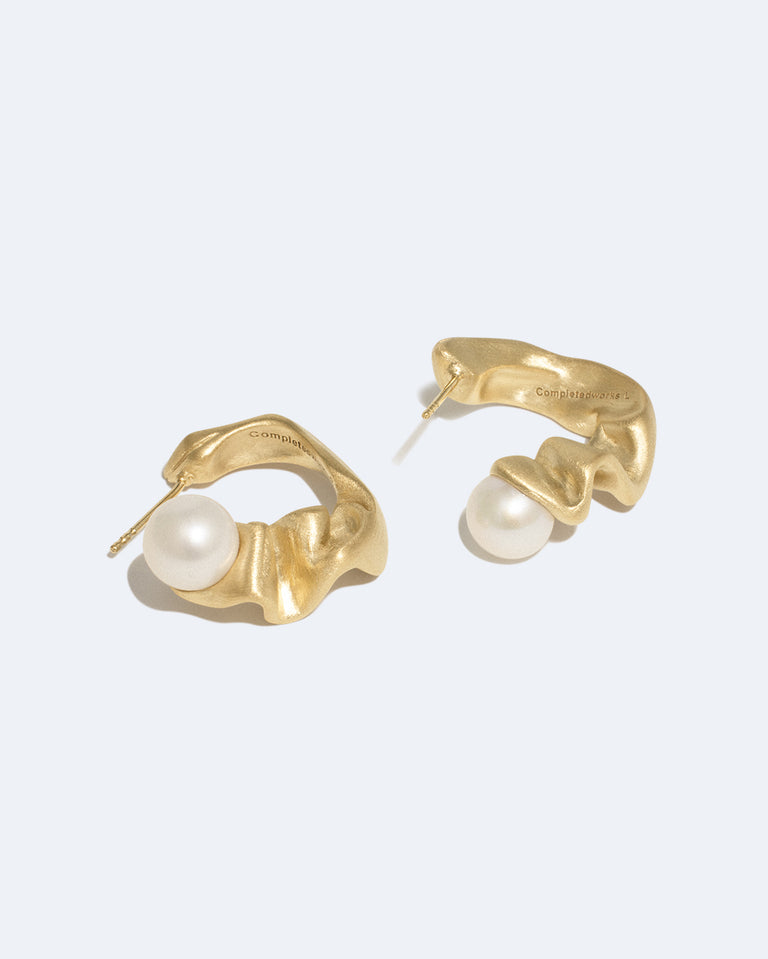 Crumple II - Boucles d'oreilles perles et vermeil or