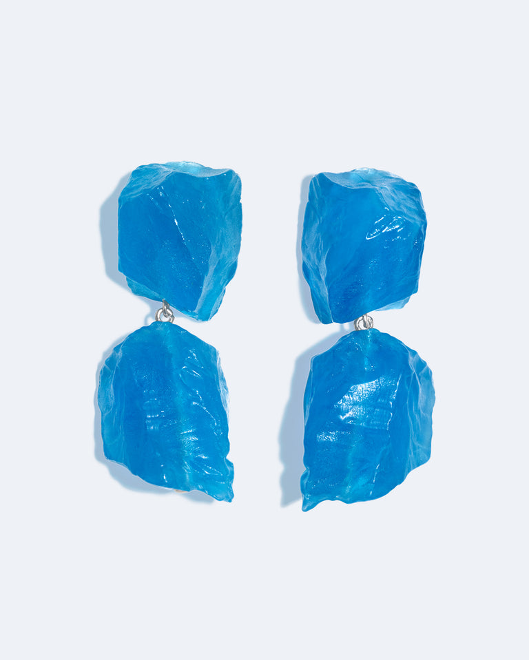 H93 - Boucles d'oreilles en résine bleue et argent recyclé