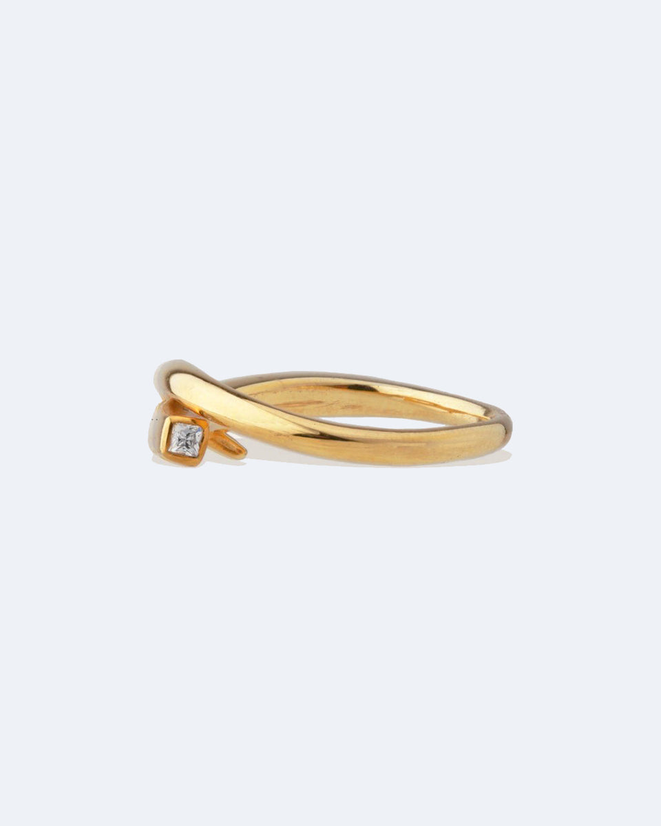 Une Rivière dans les Vallées - Bague en Or Jaune 18 Carats et Diamants