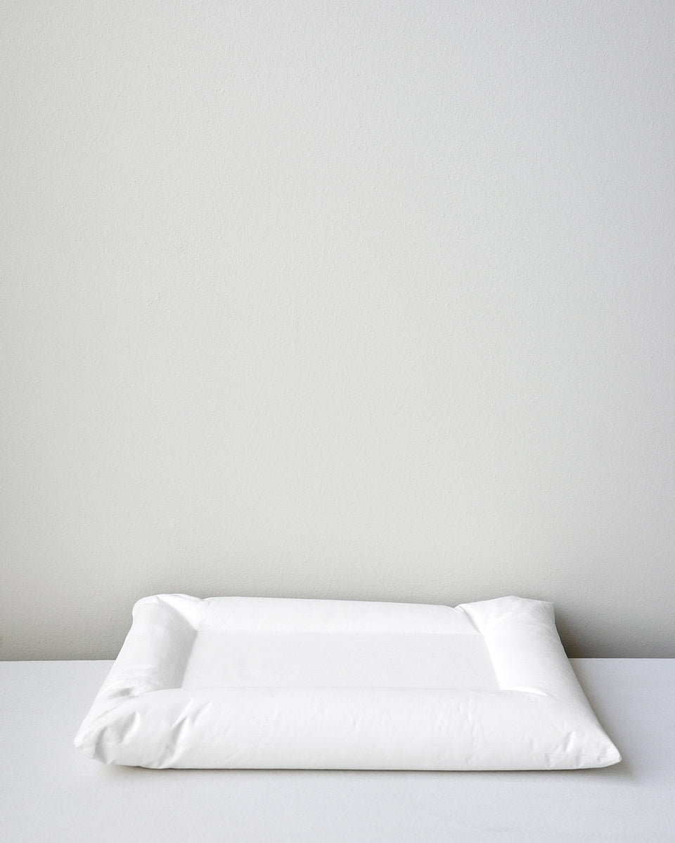 Plush III - Ceramic Cushion Tray in Matte White