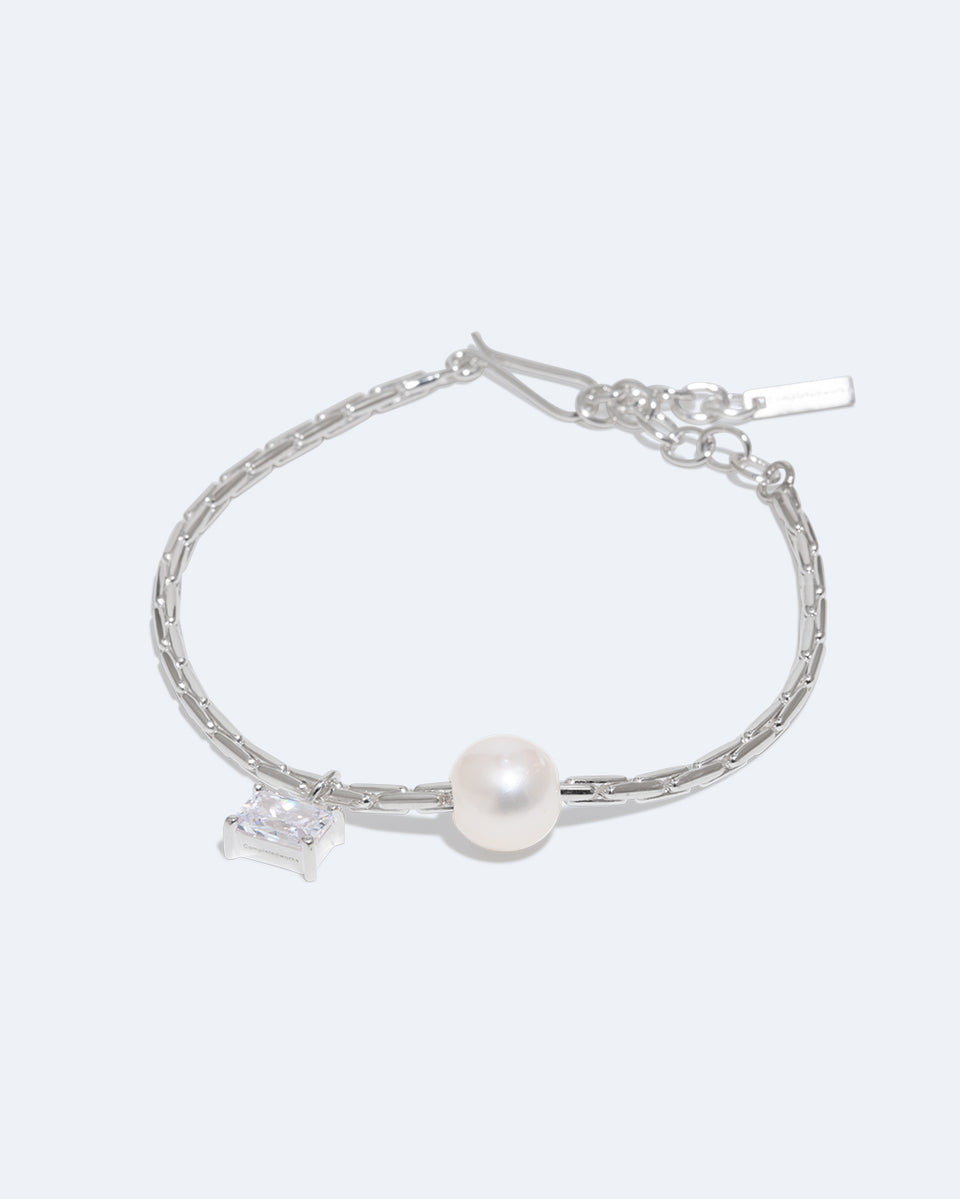 Le Locus de la Bravoure - Bracelet en argent sterling avec perles et zircone
