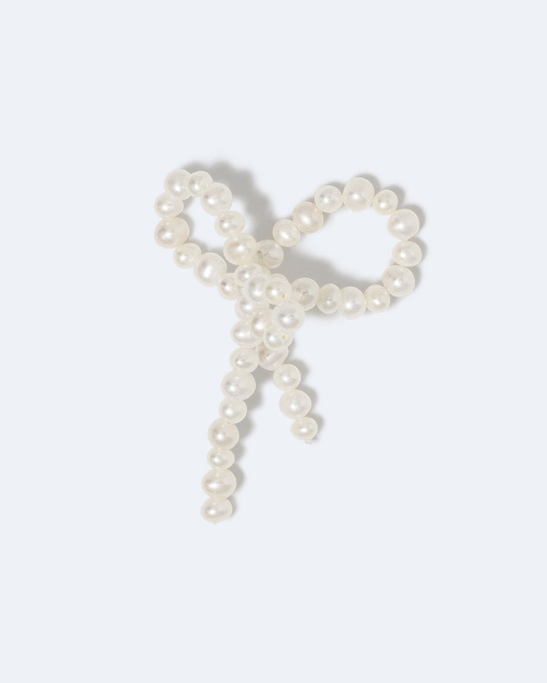 Loop‐the‐Loop - Pearl and Recycled Gold Vermeil Ring