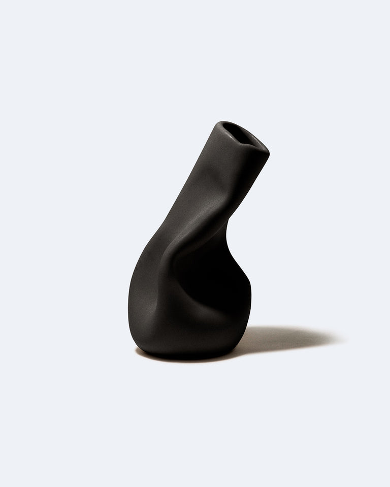 Solitude - Vessel in Matte Black