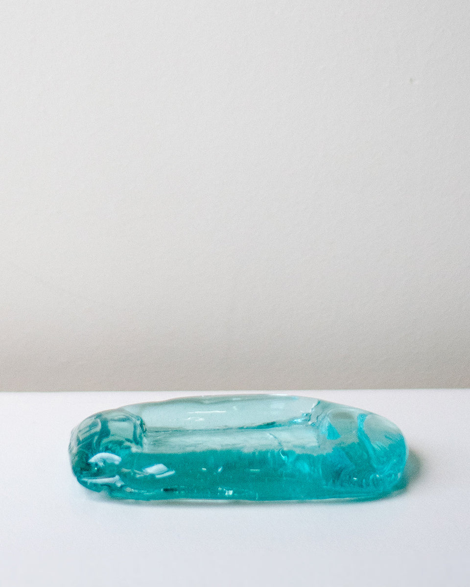 Exhale - Recycled Glass Medium Cushion Ashtray in Clear