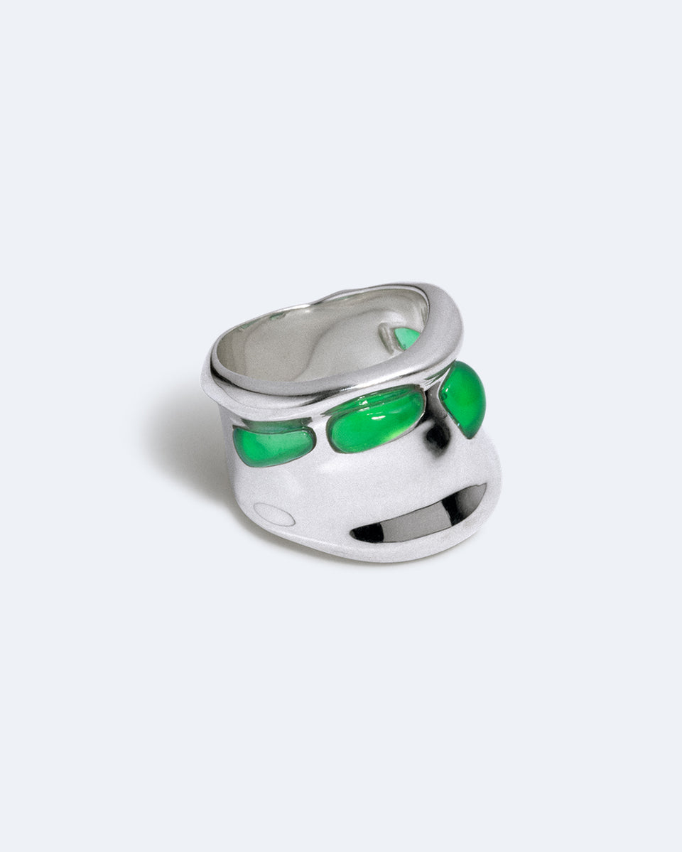 R2278 - Bague en résine verte et plaquée argent