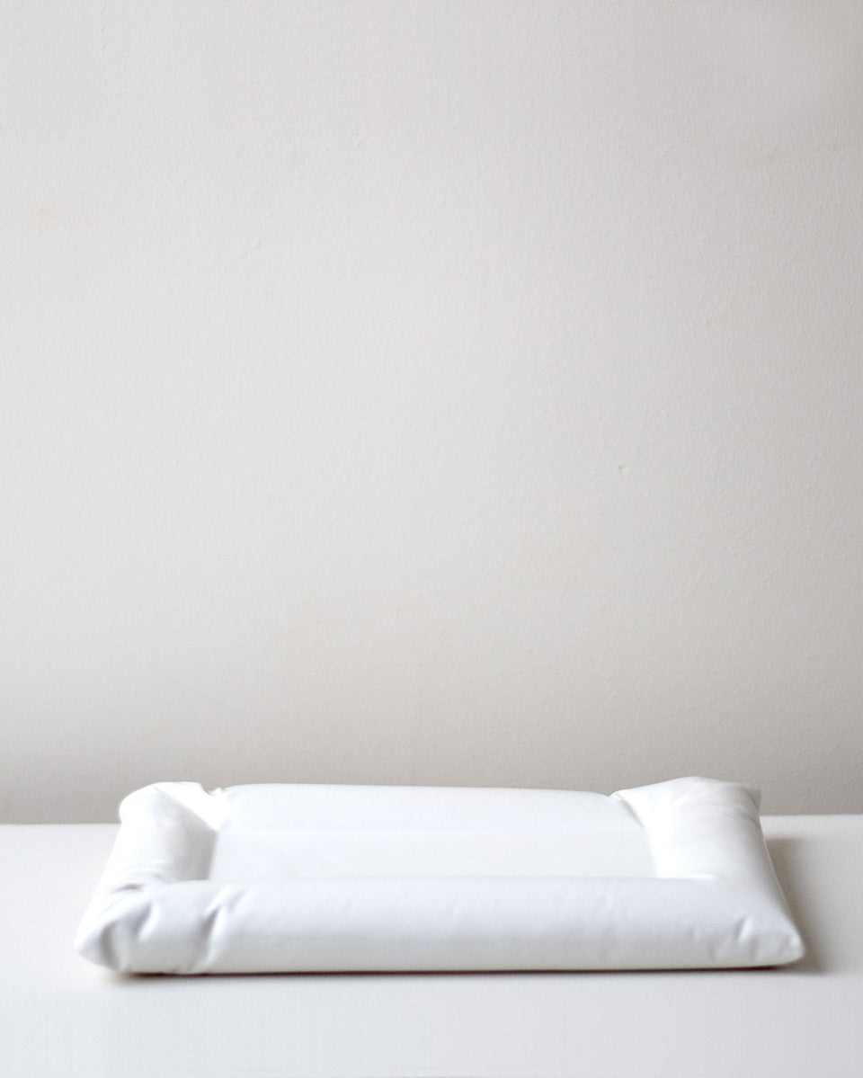 Plush III - Ceramic Cushion Tray in Matte White