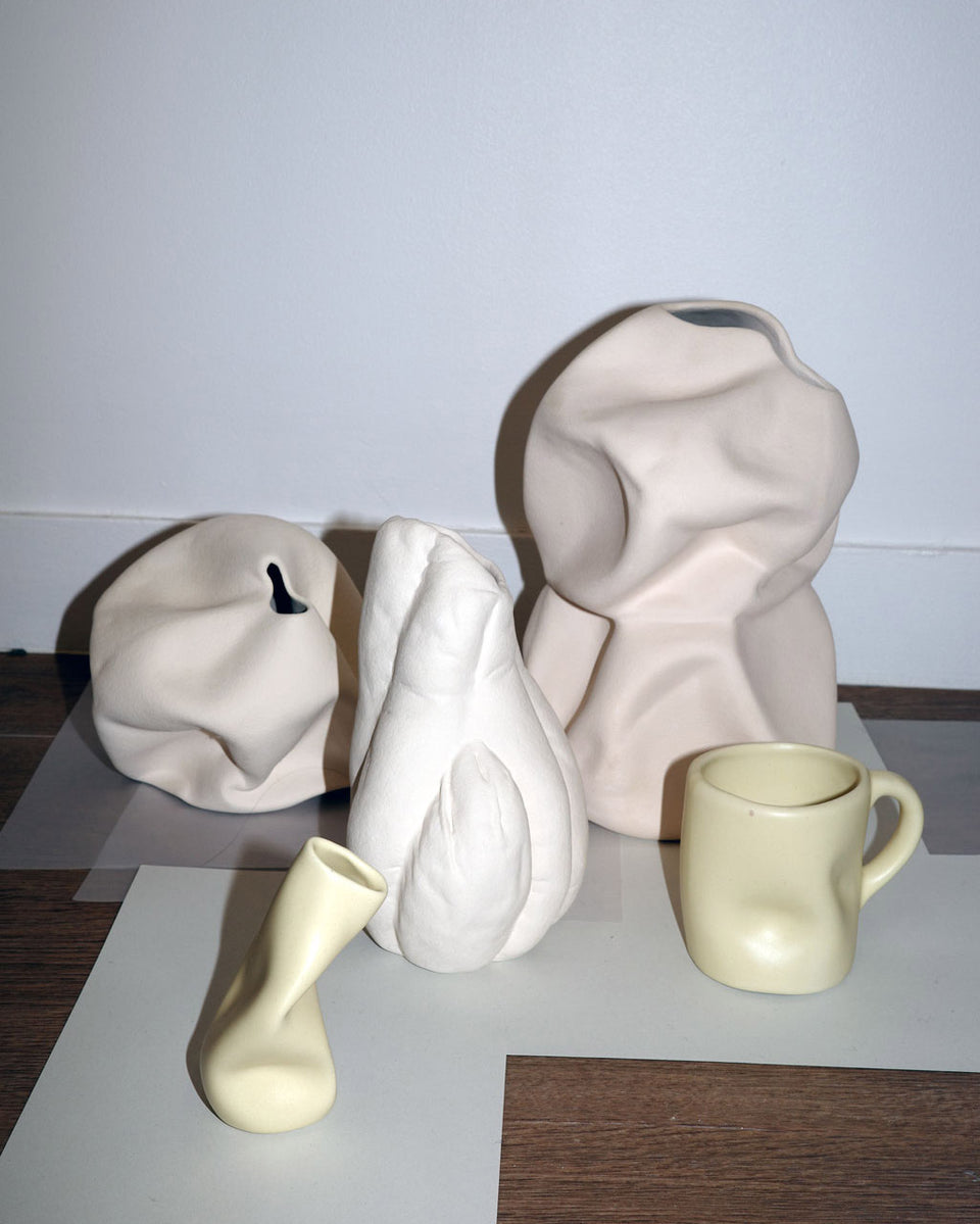 Goliath - Large Vessel in Textured Beige