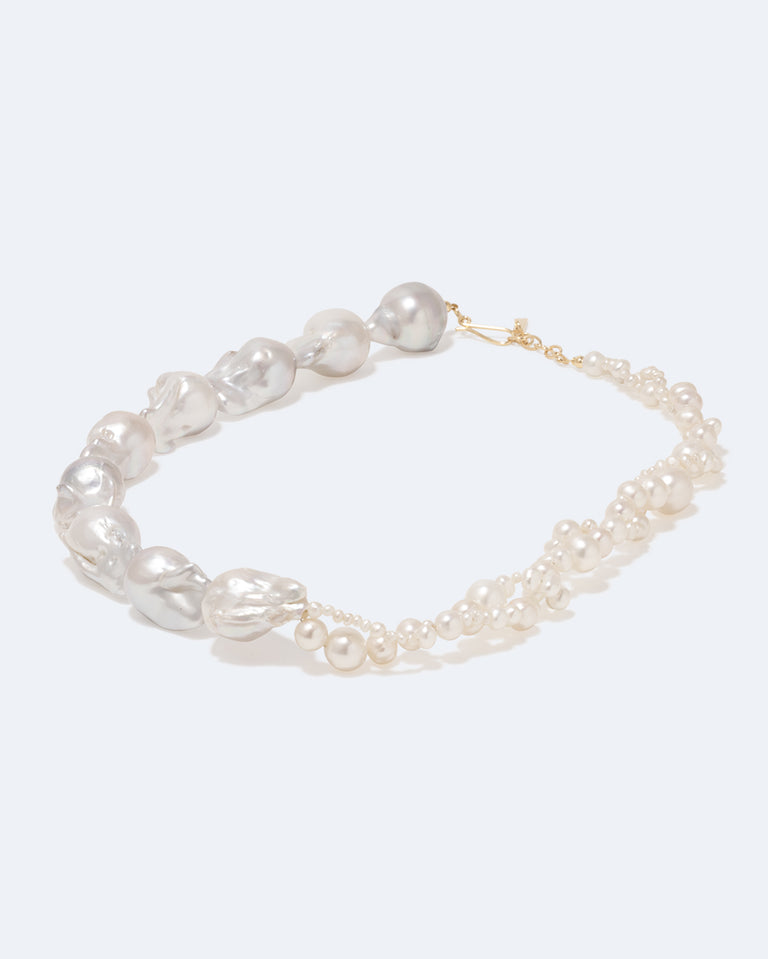 Parade of Possibilities - Pearl and Gold Plated Necklace