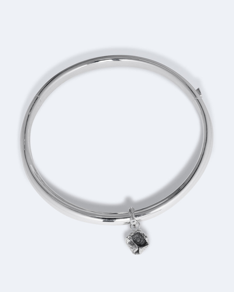 Vraiment vraiment sans genre - Collier ras de cou pendentif plaqué argent