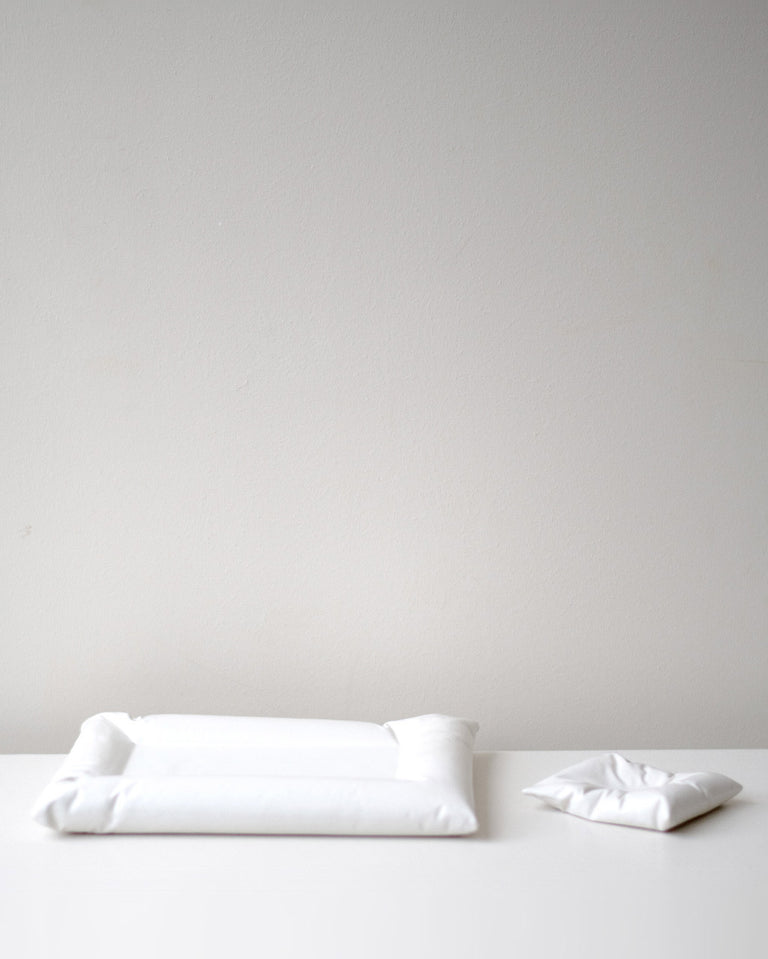 Plush III - Ceramic Cushion Tray in Matte White