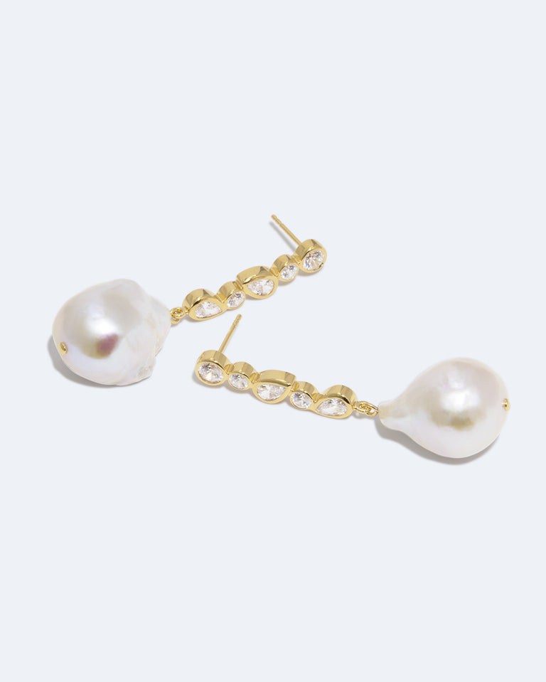 Pitter-Patter – Boucles d'oreilles en Vermeil d'Or Recyclé ornées de Perles et d'Oxyde de Zirconium