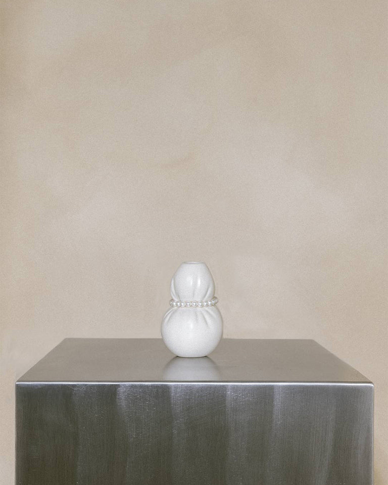 Squeezed - Small Vase in Matte White w/ Faux Pearls