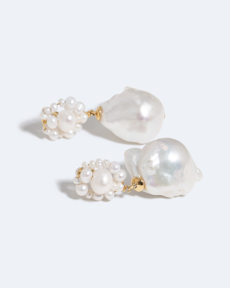 Tra‐la‐la - Pearl and Gold Vermeil Earrings