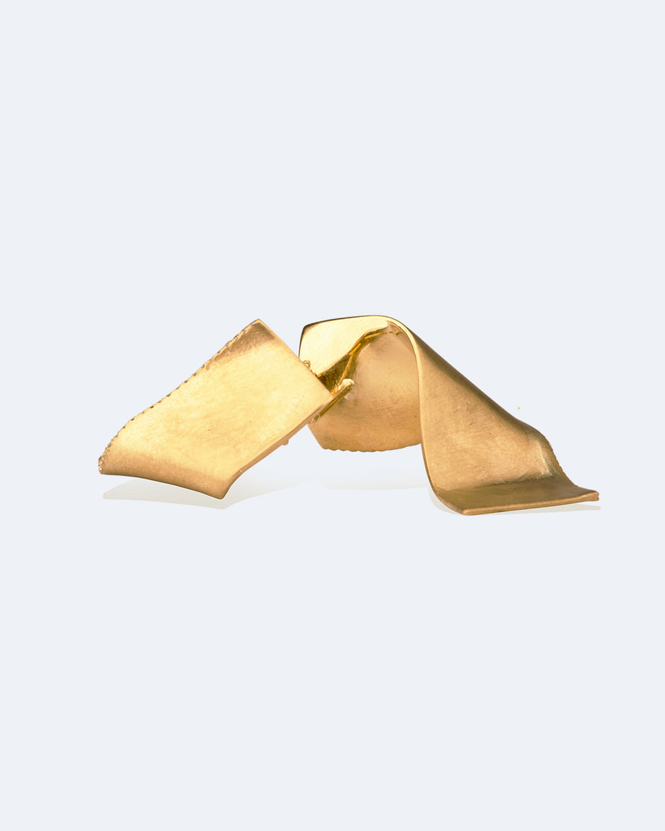 Souvenirs d'eau - Boucles d'oreilles en or jaune 18 carats et diamants