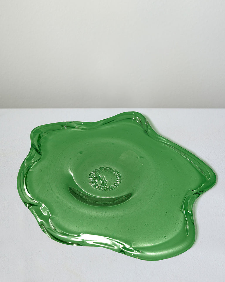 Pond - Assiette plate moyenne en verre recyclé vert feuille
