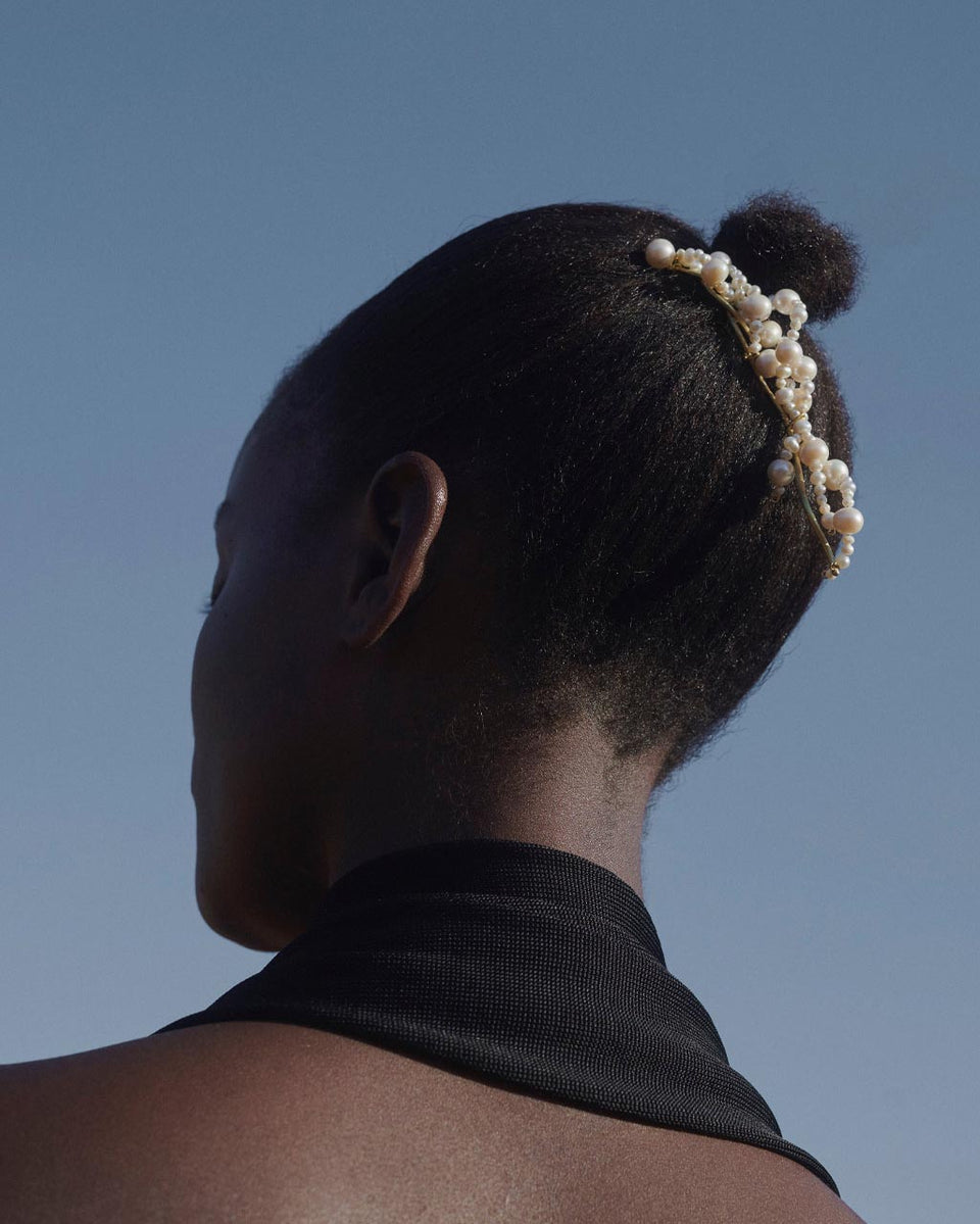 P66 - Épingle à cheveux plaquée perle et or