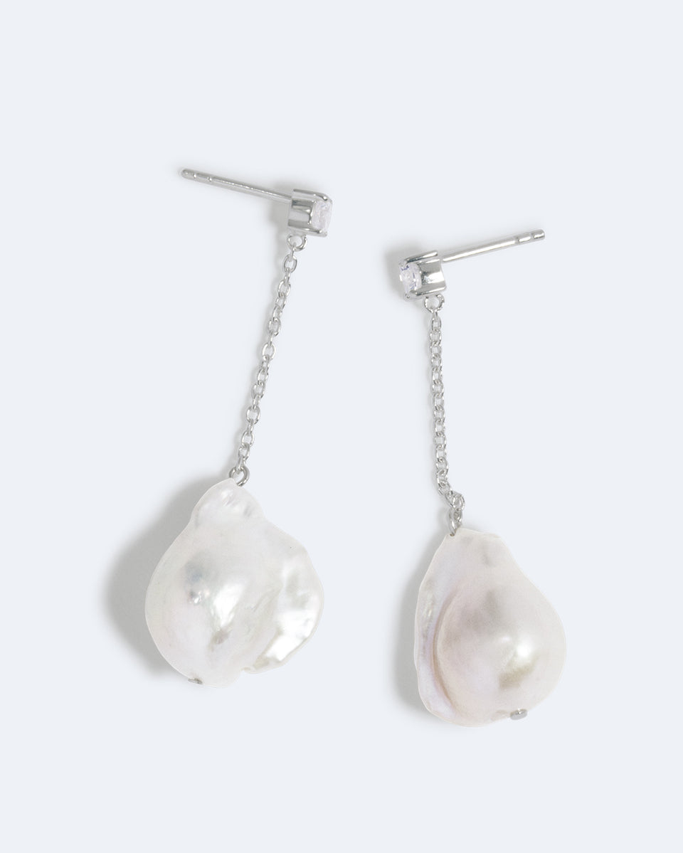 Boucles d'oreilles en argent recyclé avec perle et oxyde de zirconium - Rocher suspendu