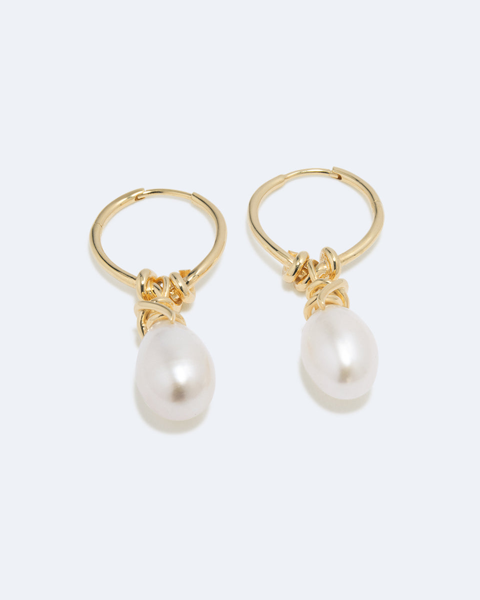 P237 - Boucles d'oreilles perle et vermeil en or recyclé