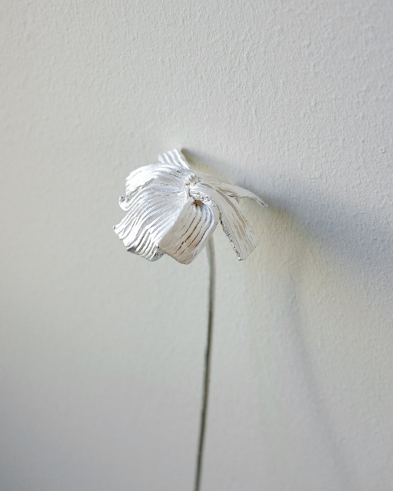 The Ebb III - Flower Ornament in Silver