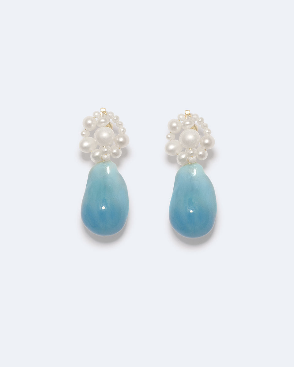 Tra‐la‐la - Pearl and Blue Resin Recycled Gold Vermeil Earrings