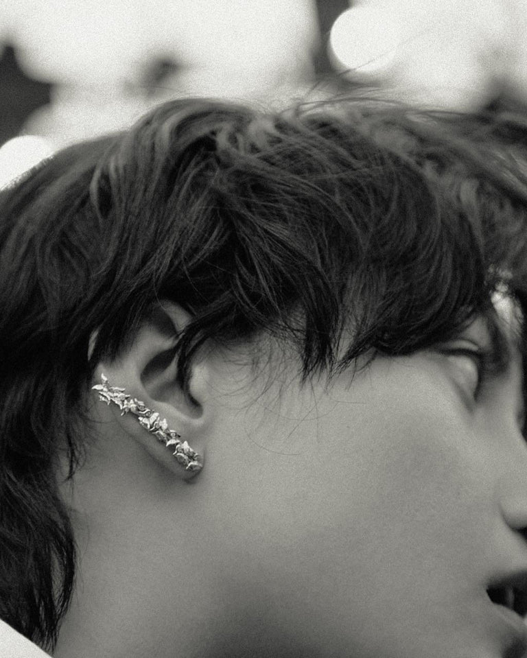 Papillons Dystopiques - Earcuff en Or Jaune 18 Carats et Diamants