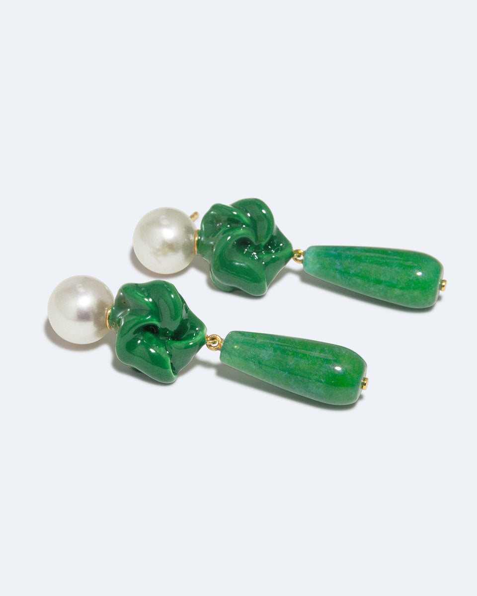 Les Profondeurs du Temps - Boucles d'oreilles en Vermeil d'Or Recyclé avec Perle, Calcédoine Verte et Émail